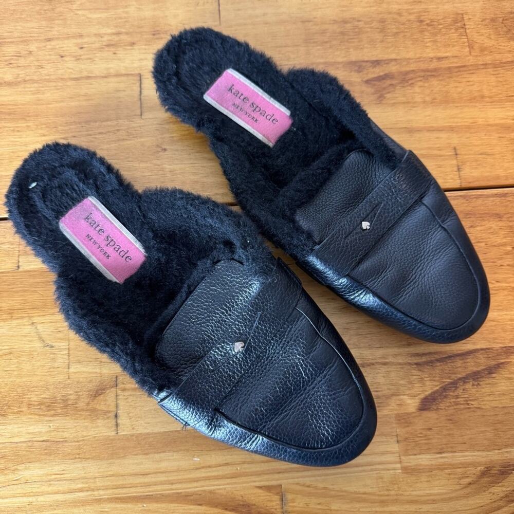 Kate Spade Caelyn Black Leather Faux Fur Lined Slip On Mules Flats Size 7.5 - Picture 3 of 7